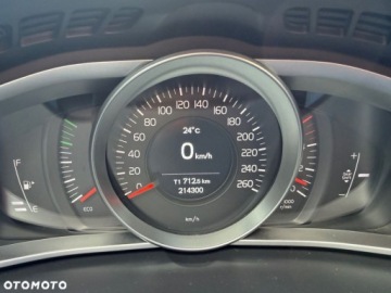 Volvo V40 II Cross Country 2.0 D3 DRIVE-E 150KM 2016 Volvo V40 Volvo V40 D3 Momentum 2.0 Diesel 150KM, zdjęcie 23