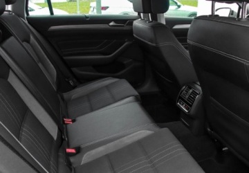 Volkswagen 2023 Volkswagen Passat Alltrack Volkswagen Passat Variant Alltrack 2.0 TDI 200KM, zdjęcie 11