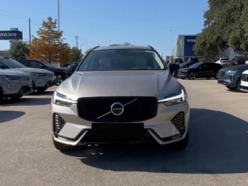 Volvo XC60 II 2026 VOLVO XC60 B5 AWD Ultra Dark Suv 2.0 (250 KM) 2026, zdjęcie 3