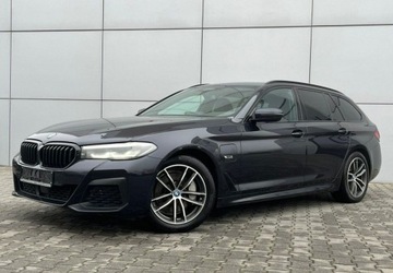 BMW Seria 5 G30-G31 Touring Plug-In 2.0 530e 292KM 2022 BMW Seria 5 M-Pakiet Hybryda Plug-In Skora Navi Kamera Full Led FV23, zdjęcie 1