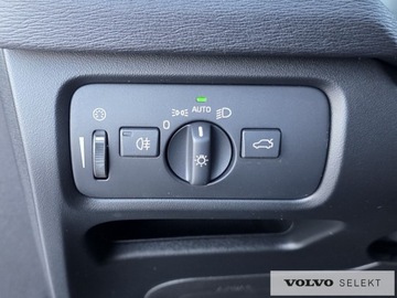 Volvo V40 II Hatchback Facelifting 2.0 D4 190KM 2017 Volvo V40 Salon PL Summum D4 190KM LED Skóra Nawi, zdjęcie 25