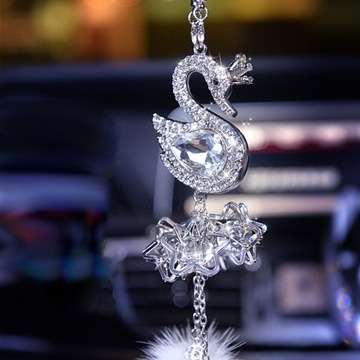 АКСЕССУАРЫ ПОДВЕСНЫЕ ДЛЯ ЗАДНЕГО ЗЕРКАЛА SWAN CAR