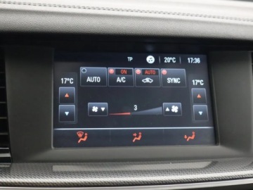 Opel Insignia II Sports Tourer Facelifting 1.5 Diesel 122KM 2021 Opel Insignia 1.5 CDTI, VAT 23%, Klima, zdjęcie 19