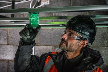 AEG ZIELONY LASER KRZYŻOWY CLG220-K ZIELONA WIĄZKA PIONOWY POZIOMY