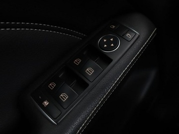 Mercedes Klasa B W246 Sports Tourer 180 BlueEFFICIENCY 122KM 2015 Mercedes B 180 navi klima grzane fotele czujniki, zdjęcie 29