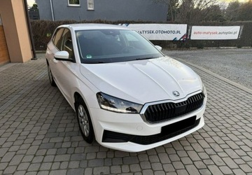 Skoda Fabia IV 2022 Skoda Fabia 1,0 65KM Klima CarPlay Ledy Vat23 Serwis Benzyna 65KM, zdjęcie 2
