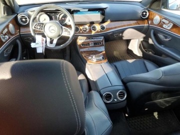 Mercedes Klasa E W213 2019 Mercedes-Benz Klasa E 2019r., E450, od ubezpieczalni 3.0 Benzyna 362KM, zdjęcie 7