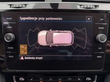 Volkswagen Golf VII Hatchback 3d Facelifting 1.5 TSI BMT 130KM 2019 Volkswagen Golf 1.5 TSI 130KM Manual Serwis ASO Ambiente 1.5 Benzyna, zdjęcie 22