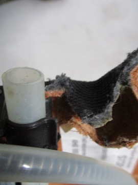 Рулонная шторка полки багажника AUDI A8 4H0 4H0863412 CV5