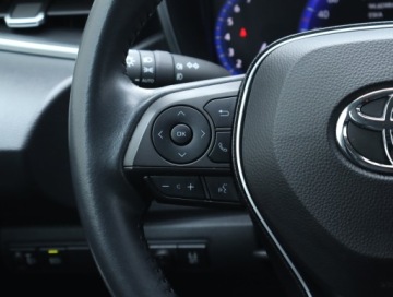 Toyota Corolla XII Sedan 1.5 VVT-i 125KM 2022 Toyota Corolla 1.5 VVT-i, Salon Polska, zdjęcie 18