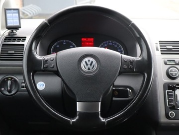 Volkswagen Touran I 2.0 TDI 140KM 2009 VW Touran 2.0 TDI, DSG, 7 miejsc, Navi, Klima, zdjęcie 14