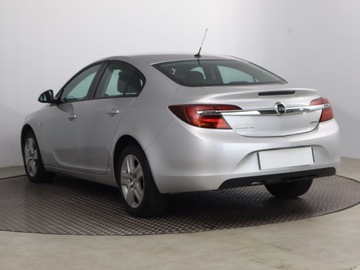 Opel Insignia I Sedan Facelifting 2.0 CDTI ECOTEC 130KM 2014 Opel Insignia 2.0 CDTI, Salon Polska, VAT 23%, zdjęcie 3