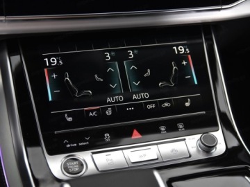 Audi Q7 II (4M) SUV Facelifting  3.0 50 TDI 286KM 2026 AUDI Q7 TDI quattro S Line Suv 3.0 (286KM) 2026, zdjęcie 10