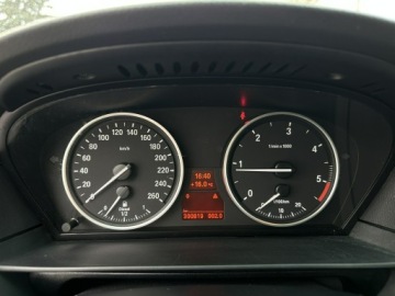 BMW Seria 5 E60 2008 BMW 520 163KM/Nawigacja/Sportowe fotele/, zdjęcie 29