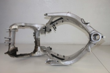 YAMAHA R6 RJ01 RJ03 98-02 РАМА С ДОКУМЕНТАМИ 1999