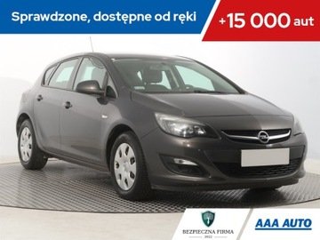 Opel Astra J GTC 1.7 CDTI ECOTEC 110KM 2014 Opel Astra 1.7 CDTI, Salon Polska, Serwis ASO