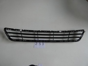 FORD Mondeo MK-5 253 Решетка центрального бампера.