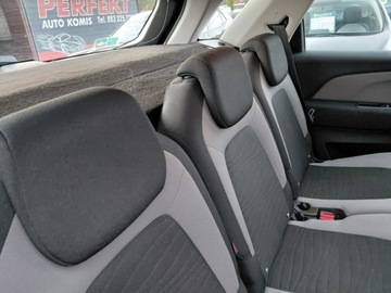 Citroen C4 Picasso II Picasso Facelifting 1.6 BlueHDi 100KM 2017 Citroen C4 Picasso Navi Klimatronik Sensor Hak PDC Alu 1.6 Diesel 100KM, zdjęcie 15