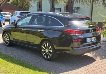 Hyundai i30 III Wagon 1.4 T-GDi 140KM 2017 Hyundai i30 PREMIUM 1,4T 140KM FULL-LED Key-less Bezwypadkowy Dla wymagaja, zdjęcie 2
