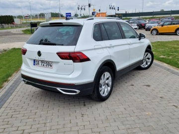 Volkswagen Tiguan II 2021 Volkswagen Tiguan 1.4etsi Benzyna Hybryda 150KM, zdjęcie 35