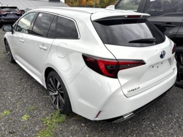 Toyota Corolla XII TS Kombi Facelifting 1.8 Hybrid 140KM 2026 Od ręki - Style 1.8 Hybrid 140KM | Podgrzewane fotele!, zdjęcie 2