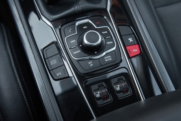 Peugeot 508 I SW 1.6 THP 156KM 2011 Peugeot 508 SW 1.6 Turbo 156PS full opcja keyles HeadUp Xenon Navi Gwaranc, zdjęcie 15