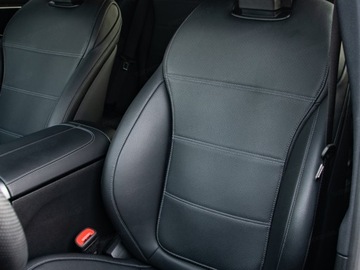 Mercedes Klasa C W206 Limuzyna 1.5 200 204KM 2025 MERCEDES-BENZ C Klasa 200 Avantgarde 1.5 (204KM) 2025, zdjęcie 4