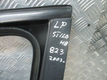 DVEŘE LEVÝ PŘEDNÍ FIAT STILO 823