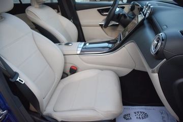 Mercedes GLC C254/X254 Coupe 2.0 200 204KM 2023 Mercedes-Benz GLC MERCEDES GLC200 4-MATIC 2.0 204KM LED Kamery-360 Panoram, zdjęcie 24