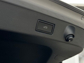 Volkswagen Arteon Shooting Brake R 2.0 TSI 320KM 2023 Volkswagen Arteon 2.0TSI 320KM 4X4 R DSG l DCC, Pa, zdjęcie 32