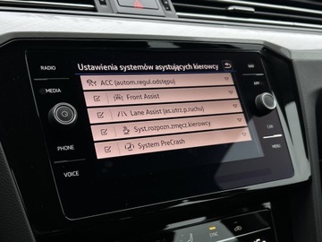 Volkswagen Passat B8 Variant Facelifting 2.0 TDI SCR 150KM 2021 Volkswagen Passat Dynamic LED! ACC! APP! Virtual C, zdjęcie 23