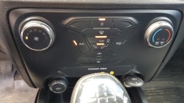 Ford Ranger V Pojedyncza kabina Facelifting 2019 2.0 EcoBlue 130KM 2021 FORD Ranger 2.0 EcoBlue XL Podw. kabina, zdjęcie 13