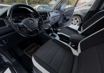 Volkswagen T-Roc I SUV 2.0 TDI 150KM 2019 Volkswagen T-Roc 2.0 TDI 150KM dsg tempomat ACC bezwypadkowy VIRTUAL FUL, zdjęcie 16