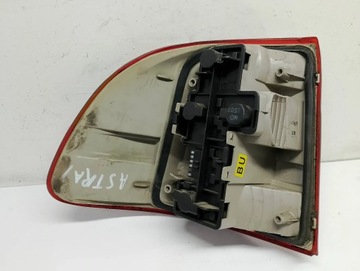 LAMPA TYLNA PRAWA OPEL ASTRA 1 I