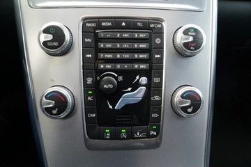 Volvo XC60 II Crossover D4 190KM 2018 Volvo XC 60 SUMMUM nawi PANORAMA bixenon SKÓRA, zdjęcie 23