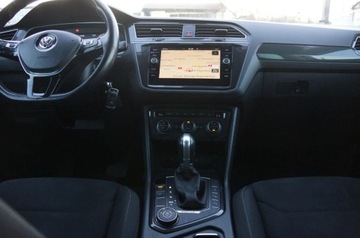Volkswagen Tiguan II SUV 2.0 TDI 190KM 2018 Volkswagen Tiguan 2.0 TDI CR 190 KM, 4x4, Virtual, Navi, Kamera, Webasto,, zdjęcie 12
