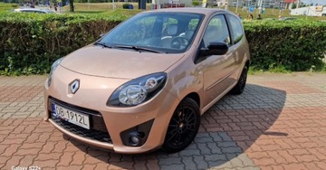 Renault Twingo II Hatchback 3d 1.2 16v 75KM 2011