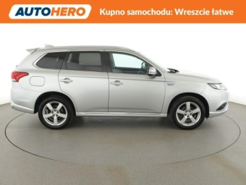 Mitsubishi Outlander III 2018 Mitsubishi Outlander 224KM PHEV 4x4 alcantara, zdjęcie 8
