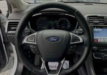 Ford Mondeo V Sedan 1.5 EcoBoost 160KM 2018 Ford Mondeo 160KMNAVIautomat 113.000kmGWARANCJA bezwypadkowyfabryczny laki, zdjęcie 20