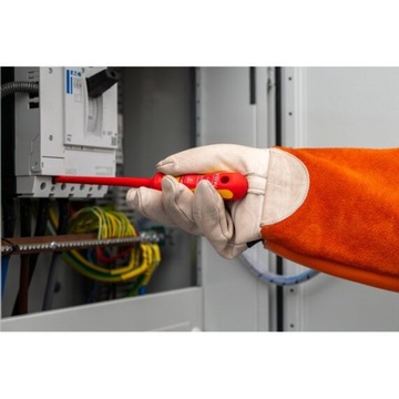 SONEL NZ-1 Набор из 6 отверток + тестер напряжения