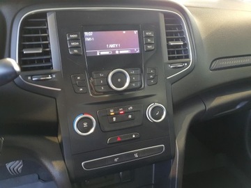 Renault Megane IV Hatchback 5d  Facelifting 1.3 TCe 115KM 2020 Megane 1.3 TCe FAP Zen, zdjęcie 15