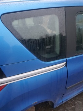 SKLO (OKNO) BOČNÍ KAROSERIE PEUGEOT 1007 PRAVÝ ZADNÍ