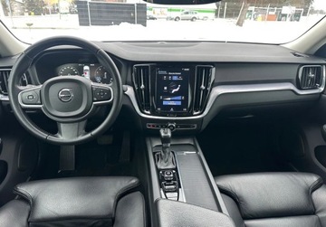 Volvo S60 III Sedan 2.0 T4 190KM 2020 Volvo S60 2.0B 190KM 2020r. Salon Polska F-Vat 23 2.0 Benzyna 190KM, zdjęcie 9