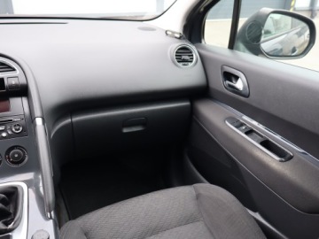 Peugeot 3008 I Crossover 1.6 120KM 2011 Peugeot 3008 1.6 VTi, Klima, Tempomat, Parktronic, zdjęcie 7