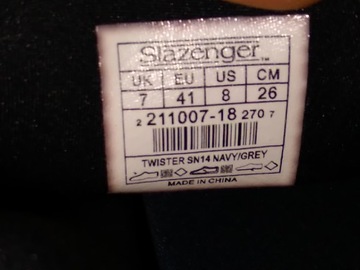 Buty biegowe Slazenger, jak nowe, rozm. 40 dł. wkł. 26 cm.