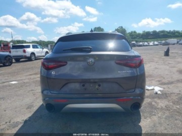 Alfa Romeo Stelvio SUV Facelifting 2.0 Turbo 280KM 2022 Alfa Romeo Stelvio Ti 2022 2.0l 2.0 Benzyna 280KM, zdjęcie 4
