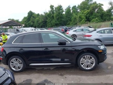 Audi Q5 II SUV 2.0 TFSI 252KM 2018 Audi Q5 2018 AUDI Q5 2.0T PREMIUM2.0T TECH PREMIUM 2.0 Benzyna 252KM, zdjęcie 11