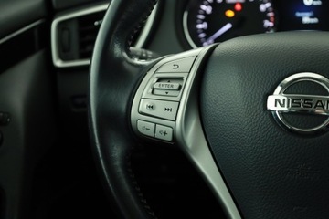 Nissan Qashqai II Crossover 1.2 DIG-T 115KM 2017 Nissan Qashqai 1.2 DIG-T, Salon Polska, Klima, zdjęcie 12