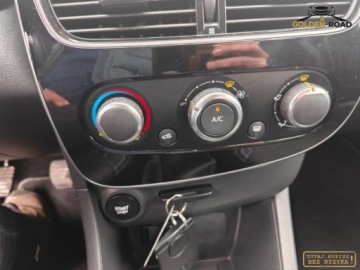 Renault Clio IV Grandtour Facelifting 0.9 TCe 90KM 2018 Renault Clio 0,9 TCE 90KM klima elektryka navi grz.fot.usb. oplacony 90KM, zdjęcie 15