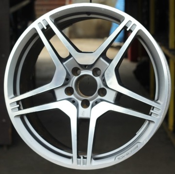 FELGA MERCEDES CLS W218 A218 10J 19 ET47 AMG